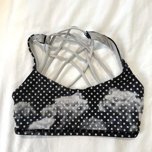 Lululemon free to be bra size 4 grey cloud dot